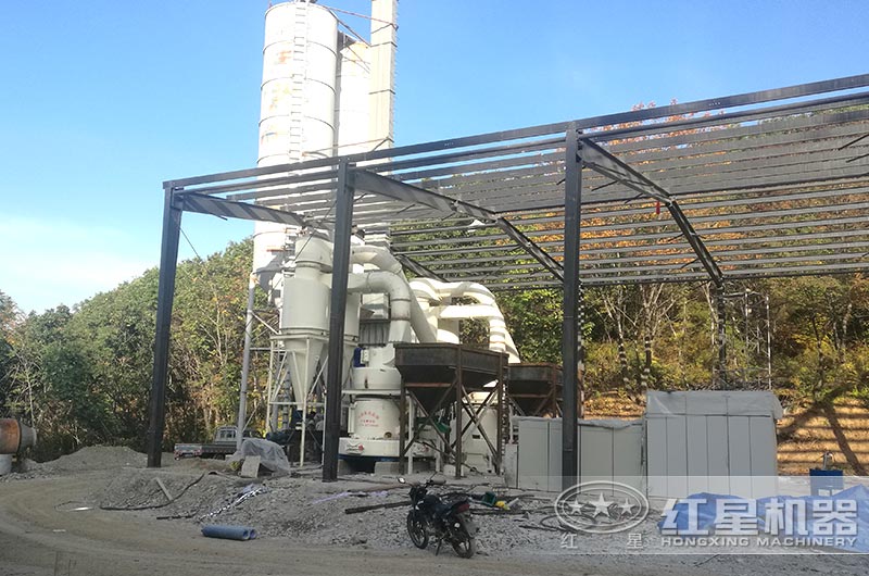 遼寧海城滑石磨粉生產(chǎn)線實拍圖 遼寧海城滑石磨粉生產(chǎn)線實拍圖