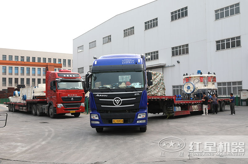 hp500圓錐破碎機設備發(fā)往客戶現(xiàn)場