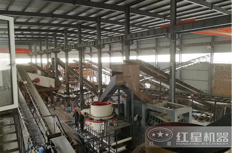 河卵石碎石制砂生產(chǎn)客戶現(xiàn)場(chǎng) 河卵石碎石制砂生產(chǎn)客戶現(xiàn)場(chǎng)