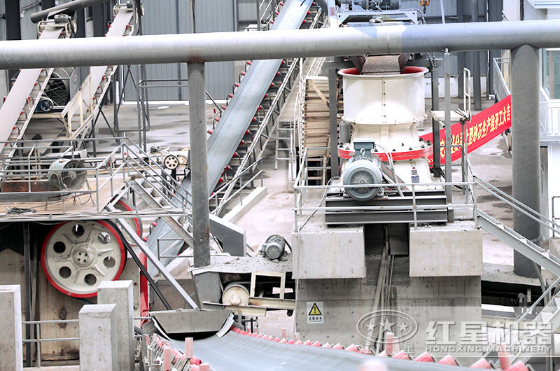 鄂破+圓錐破生產(chǎn)線(xiàn)現(xiàn)場(chǎng)